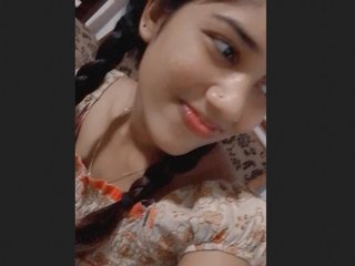 A lovely Sri Lankan woman pleases her boyfriend with oral and penetrative sex in a steamy video