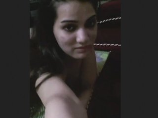 Stunning bhabi captures herself in action