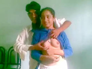 Indian college lovers engage in oral and intercourse in classroom