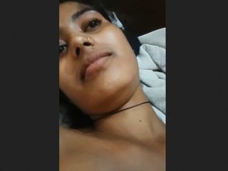 Indian lovers get intimate in hotel room