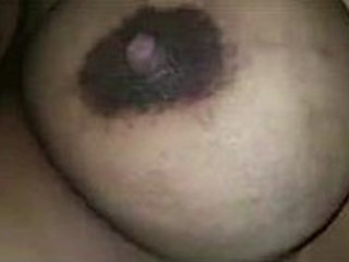 Kerala auntie's adultery while focusing on her breasts