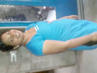 A lover captures a nude video of a sexy southern wife