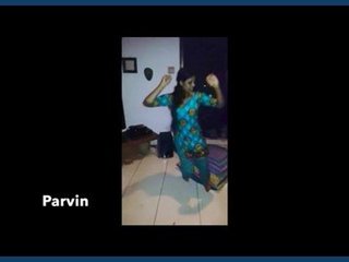 Sensual Indian dancers show off their curves and beauty