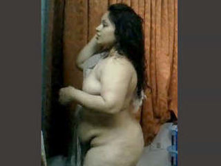 Indian sister records herself naked after bath