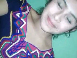 Gorgeous girl performs a live show with her intimate parts