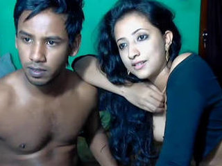 Indian Muslim couple's intimate performance