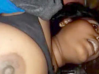 South Asian wife performs oral and vaginal stimulation in video