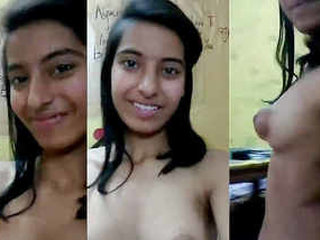 Indian girl flaunts her perky breasts in steamy video