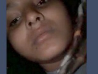 Naked Indian girl records herself in village
