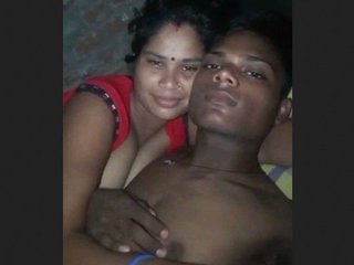 Bhabhi and young Devar in village fun video