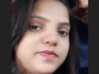 Desi girl gets pleasured by black lover in steamy video