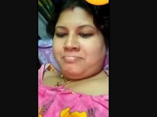 Bhabhi's solo masturbation and cum tasting session
