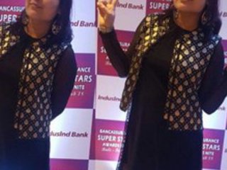 Adorable Indian girl shows off her boobs and pussy in video call