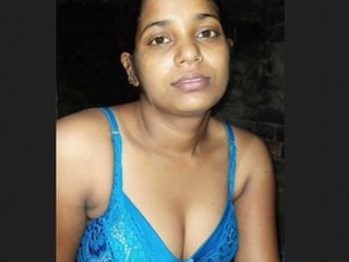 Rural Indian bhabi gets fucked in village setting