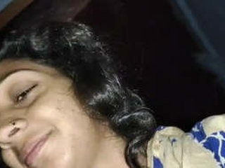 Desi bhabhi takes charge with clear instructions while riding