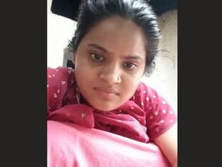 Cute Asian teen in hot sex video