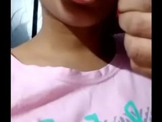 Indian bhabhi gets naughty in HD video