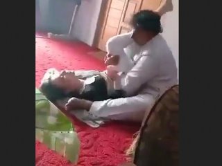 Mujra dance with a twist: Pk bladder