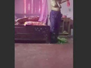Desii married bhabhi's secret affair on camera