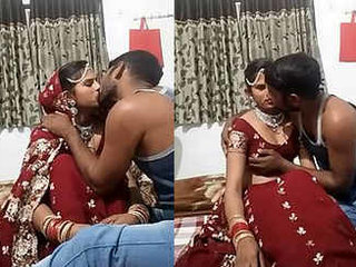 Bhabhi's smooching and boob pressing in suhagraat video