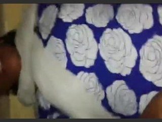 Mature maid's dirty talk in Hindi video