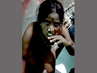Indian bhabi gets fucked hard in the middle of the night