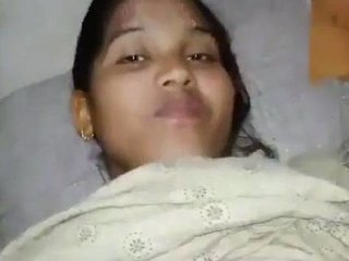 Desi teen gets fucked in HD video