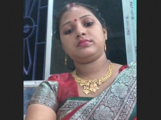 Bengali Boudi's demand for sex and masturbation