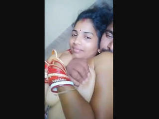 Desi wife gives a blowjob and gets fucked in this clip