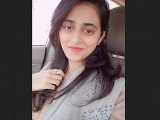 Full collection of Car Wali's complete MMS with a young girl