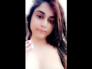 Beautiful Desi girl in sensual video part 2