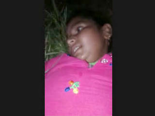 Indian girl masturbates with her lover's help