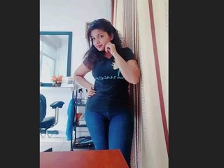 Watch the Desi bhabi Marged in a steamy video