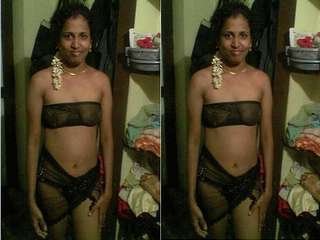 College girlfriend gets naughty with her boyfriend