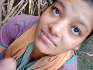 A village girl from the countryside gets fucked in the backyard