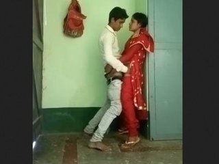 Newly leaked video of Dewar Bhabhi getting fucked standing up